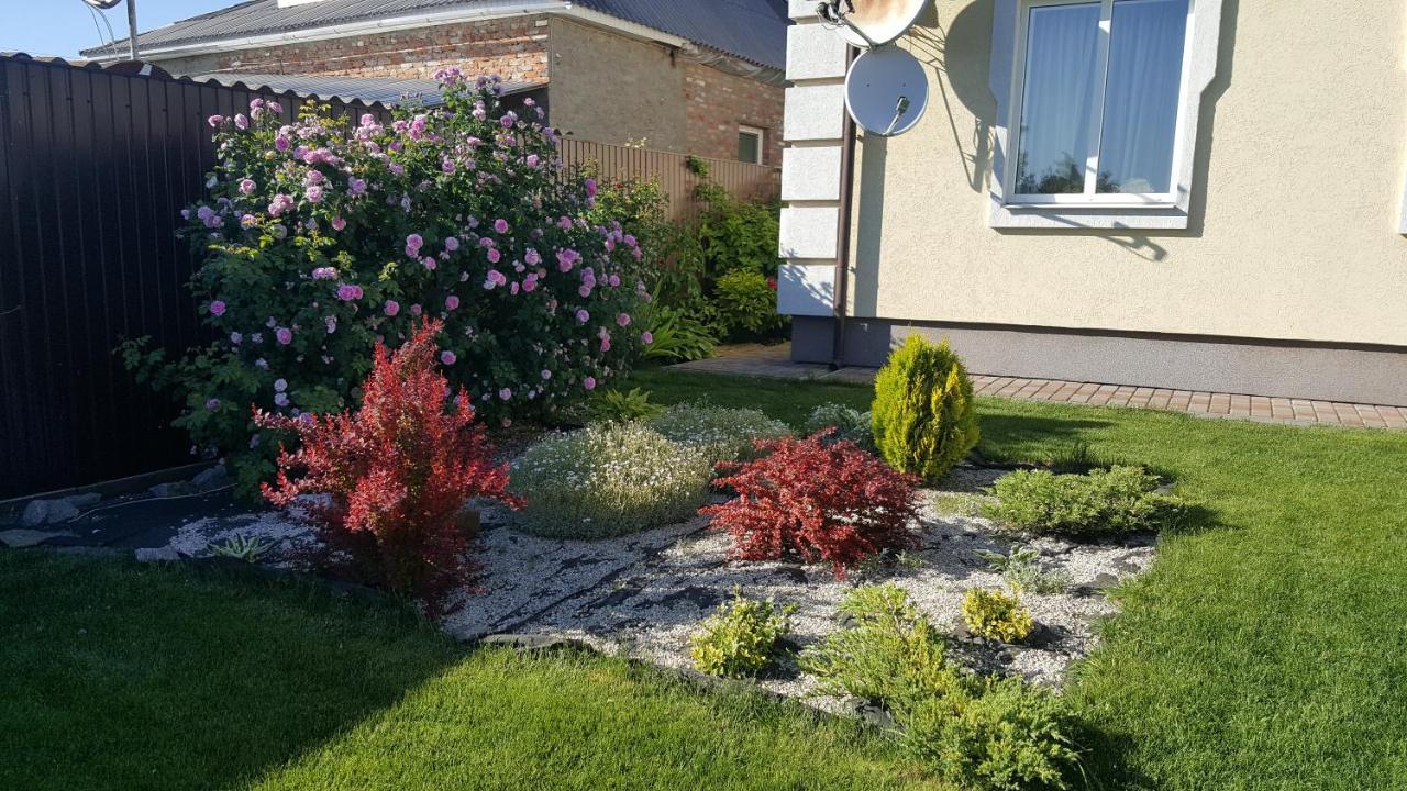 Starosvetskiy Pan Mýrhorod Exterior foto