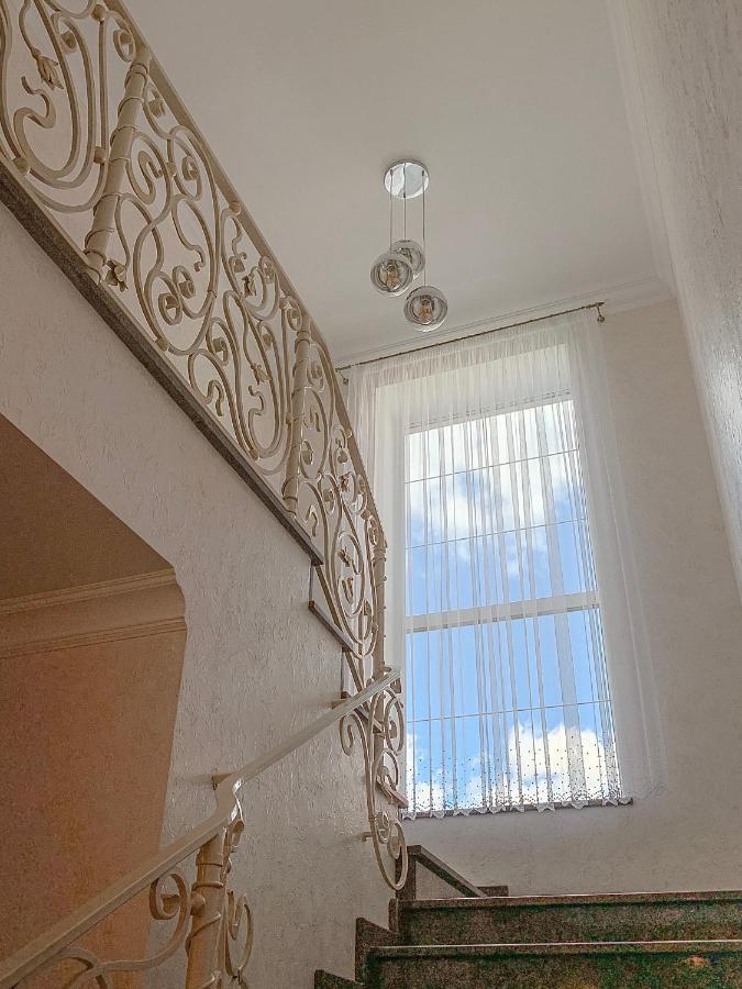 Starosvetskiy Pan Mýrhorod Exterior foto