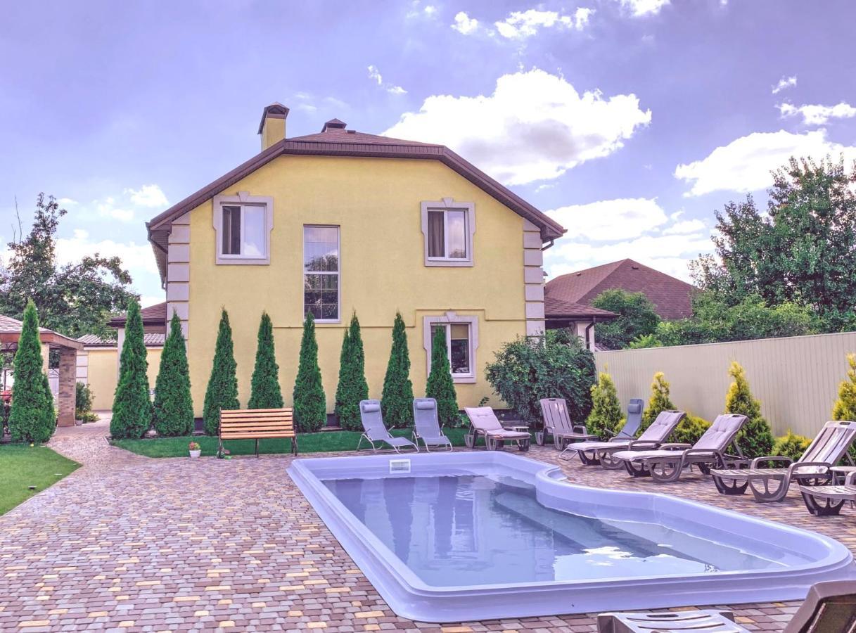 Starosvetskiy Pan Mýrhorod Exterior foto
